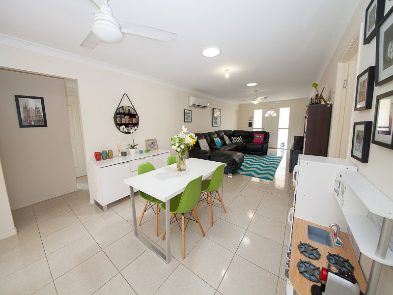 32 Chalmers Place, North Ipswich, QLD 4305