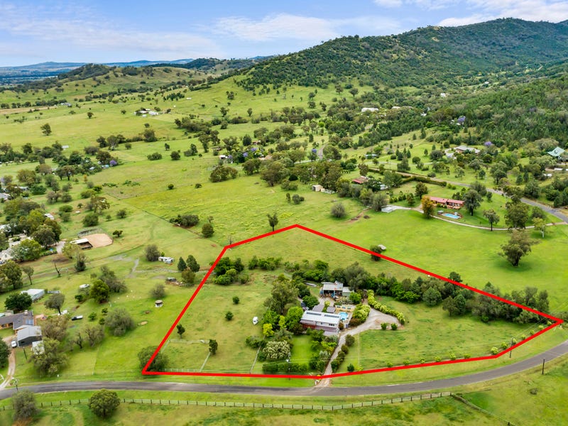19 Stirling Road, Moore Creek, NSW 2340