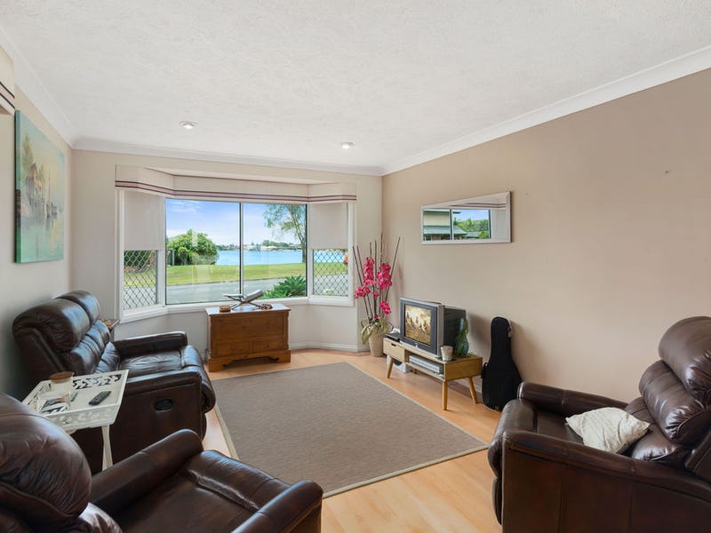 58 Japonica Drive, Palm Beach, QLD 4221