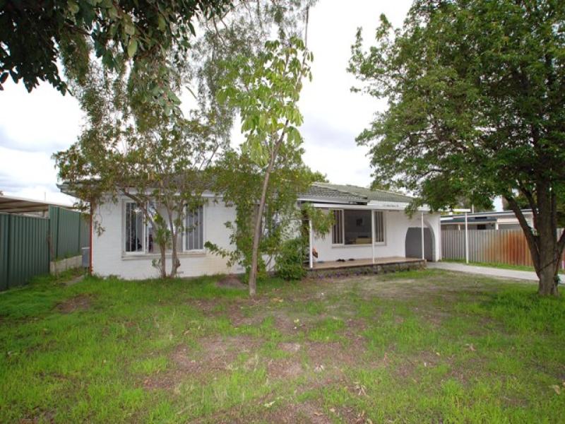 527 Metcalfe Rd, Lynwood, WA 6147 Property Details