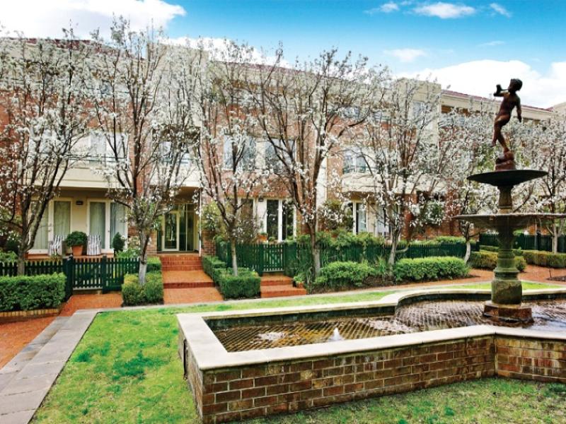 21B Inverleith Street, Hawthorn, Vic 3122 Property Details