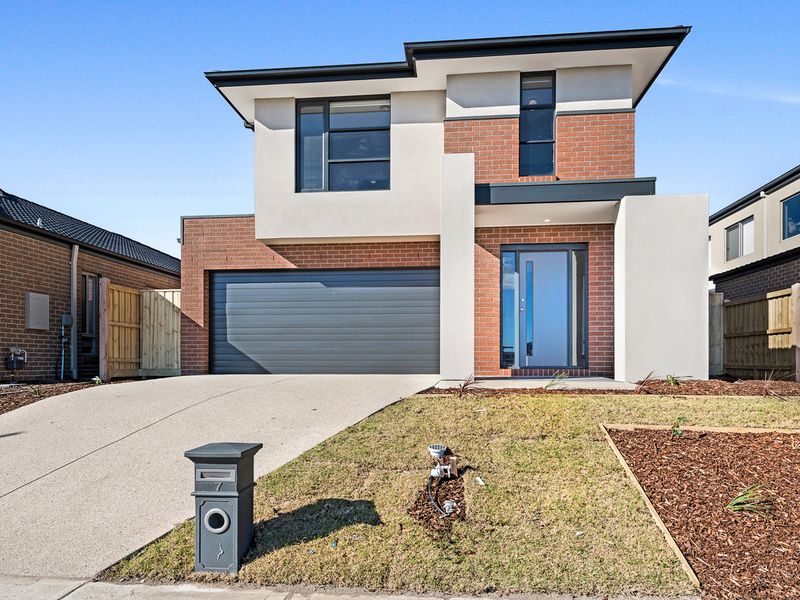 37 Baycrest Drive, Point Cook, VIC 3030 - realestate.com.au