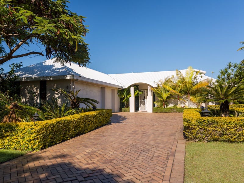 5105 Royal Pines Resort, Benowa, Qld 4217 Property Details