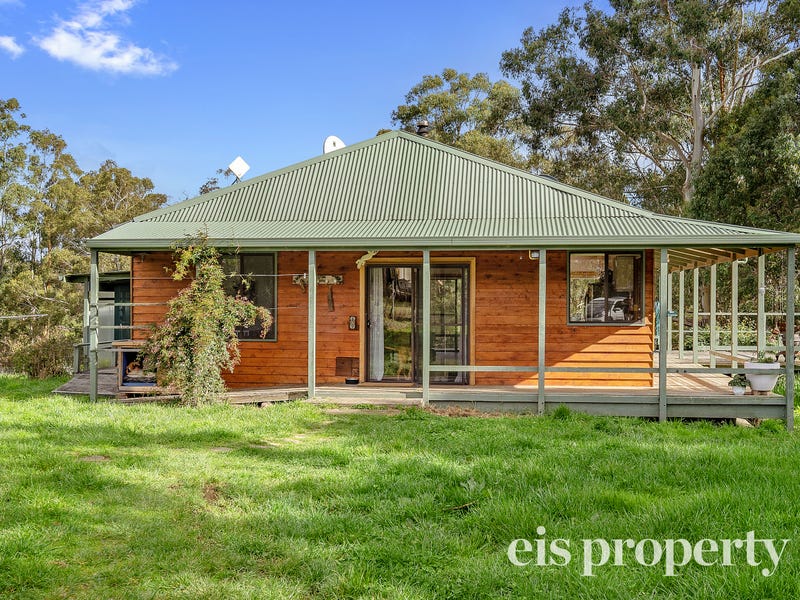 12 Walters Road, Wattle Grove, TAS 7109