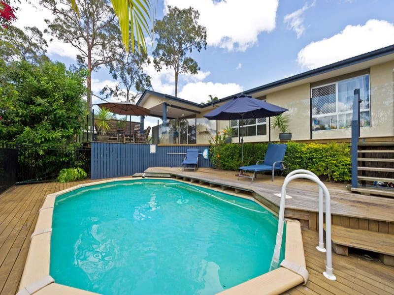 54 California Drive, Oxenford, Qld 4210 Property Details