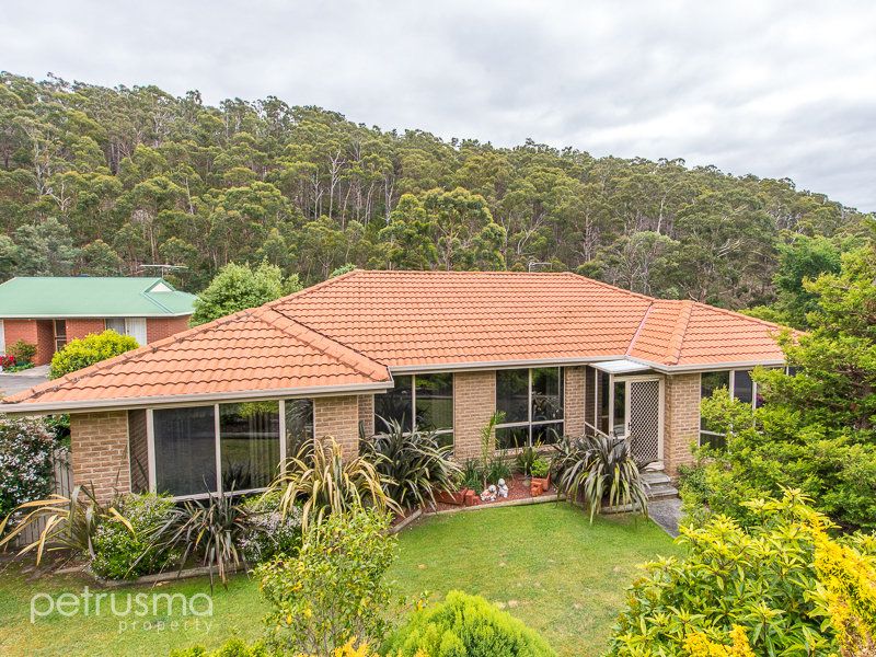 145 Pitcairn Street, Montrose, Tas 7010 Property Details