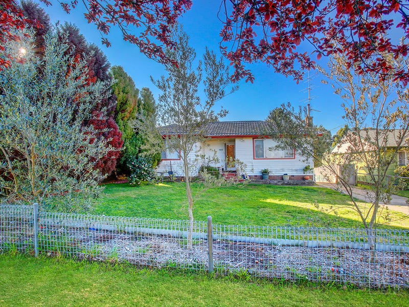 23 Spencer Street, Moss Vale, NSW 2577