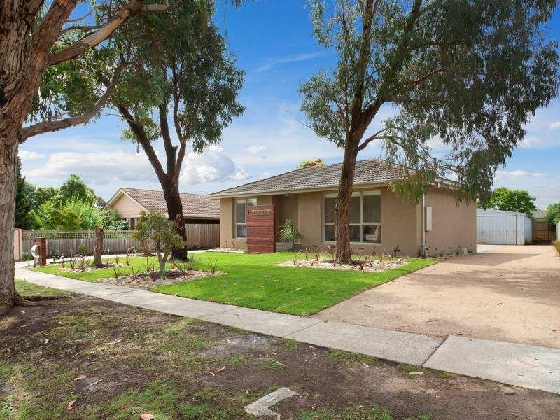 17 Eric Crescent, Mornington, Vic 3931 Property Details