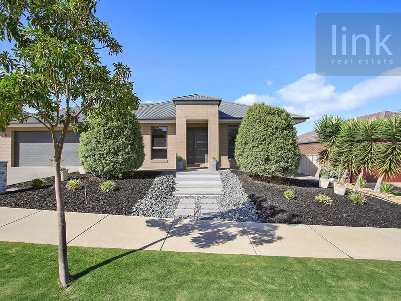 27 Whitton Drive, Thurgoona, NSW 2640 Property Details