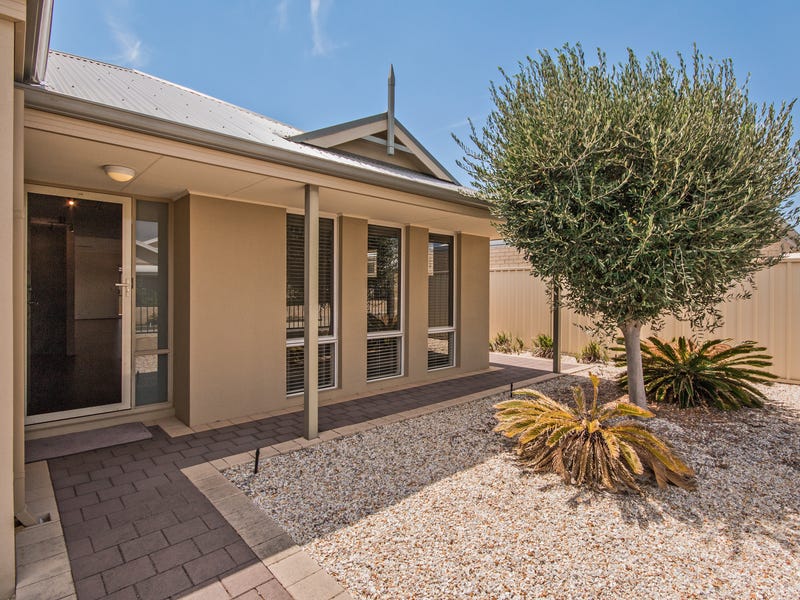 5 Cheney Loop, Secret Harbour, WA 6173