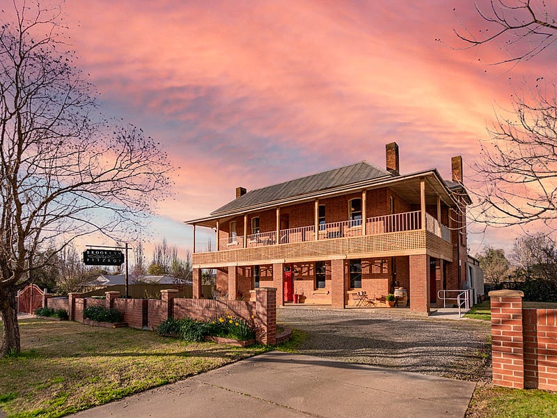 1012 Fitzroy Street, Tumut, NSW 2720