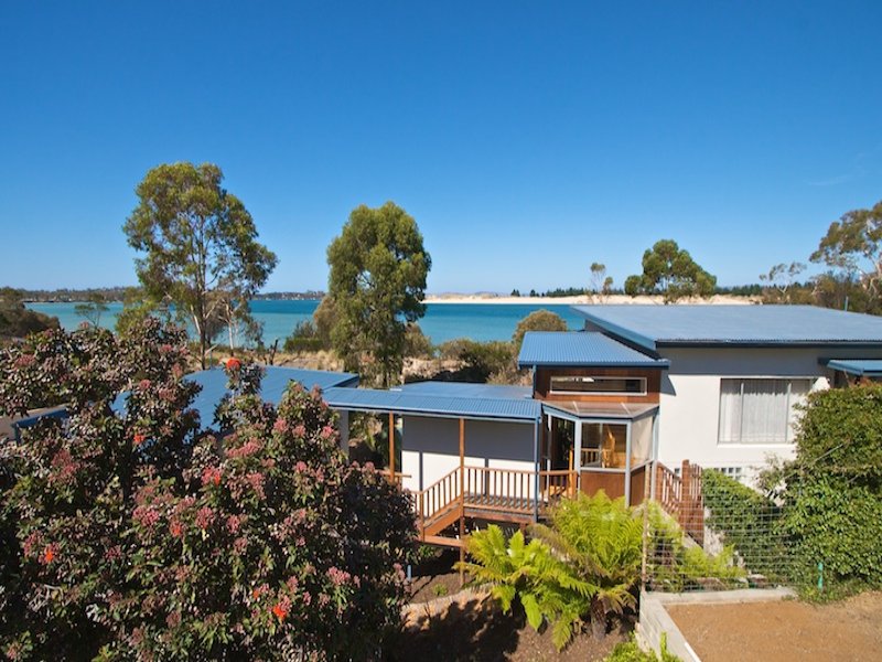 223 Lewisham Scenic Drive, Lewisham, Tas 7173 Property Details