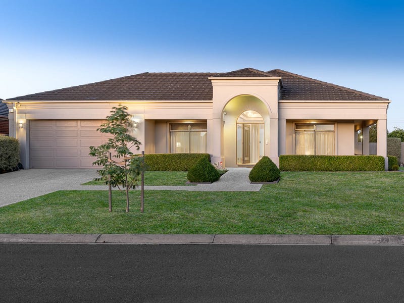 24 Belltower Avenue, Alfredton, Vic 3350 Property Details