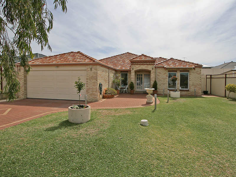 28 Gilbank Cres, Kinross, WA 6028