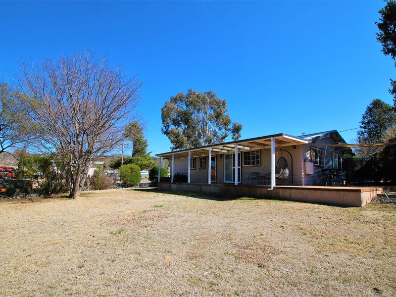 33 Namala Street, Cooma, NSW 2630 House for Sale