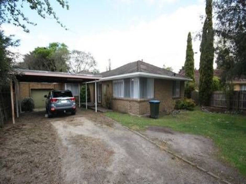 17 Hazeldene Court, Berwick, VIC 3806