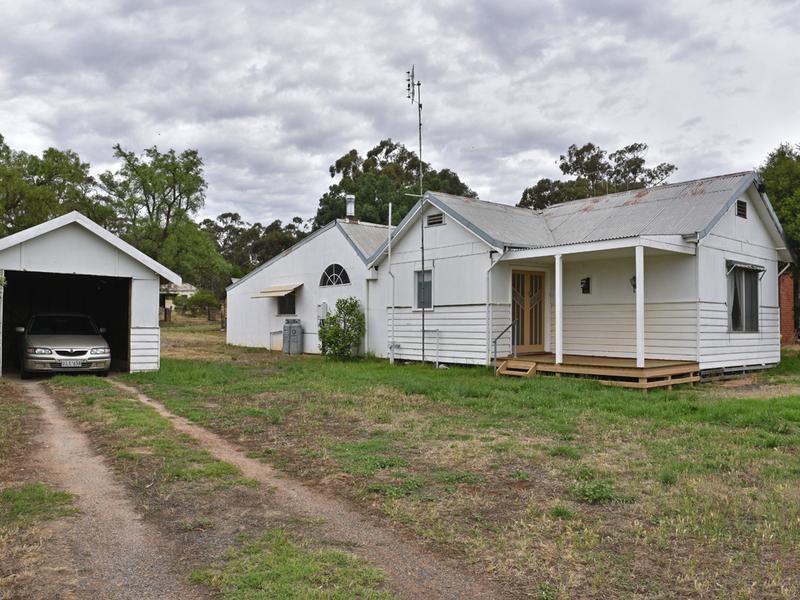 7 Reef Street, Wedderburn, Vic 3518 Property Details