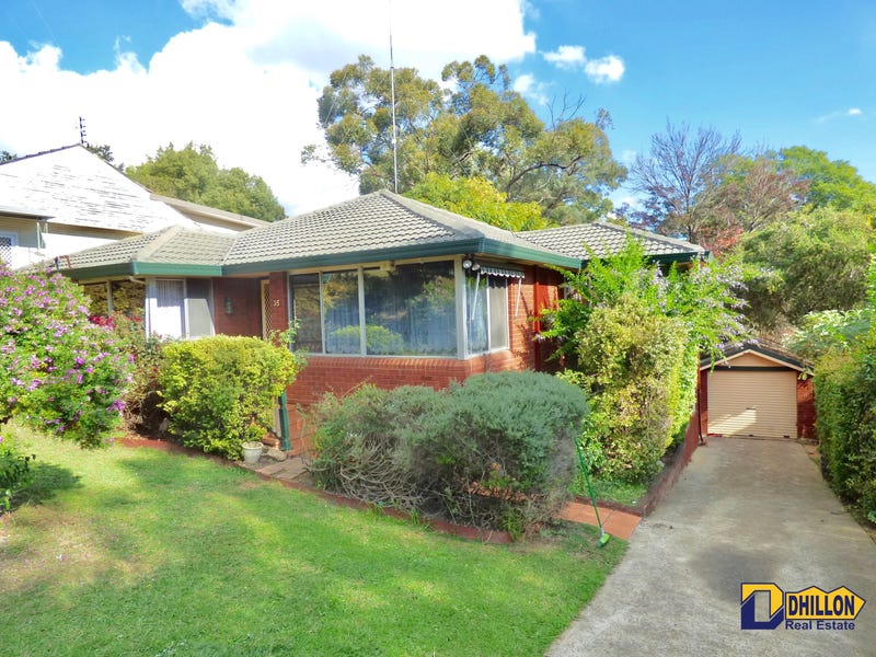 35 Sturt St, Campbelltown, NSW 2560 House for Sale
