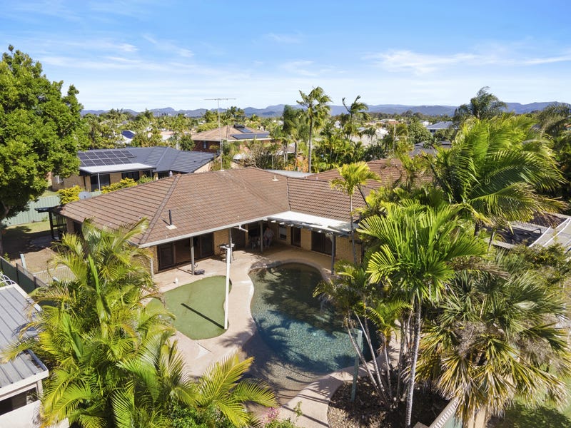 16 Barrier Reef Drive, Mermaid Waters, Qld 4218