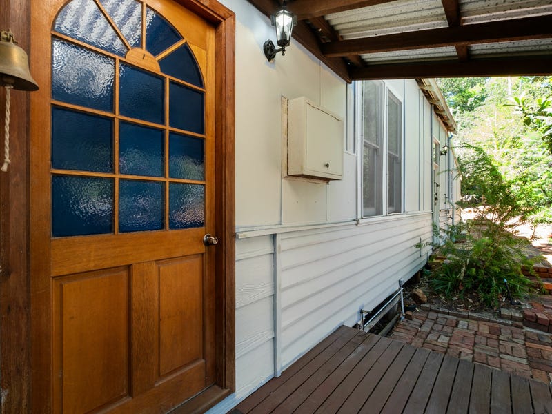 4 Bird Road, Kalamunda, WA 6076 Property Details