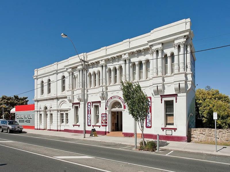 222 Queen Victoria Street, North Fremantle, WA 6159
