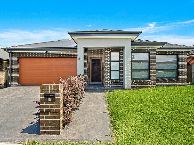 18 Meander Drive, Calderwood, NSW 2527 Property Details