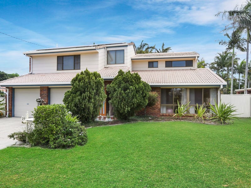 29 Endeavour Drive, Banksia Beach, QLD 4507