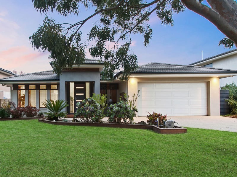 3 Kelly Terrace, Sandhurst, Vic 3977 Property Details