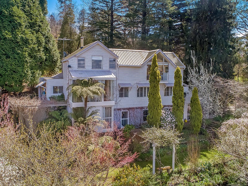 24 Queens Avenue, Mount Wilson, NSW 2786