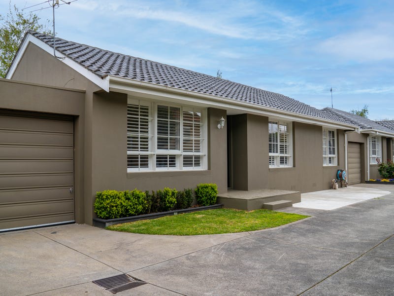 2/57 Asling Street, Brighton, Vic 3186