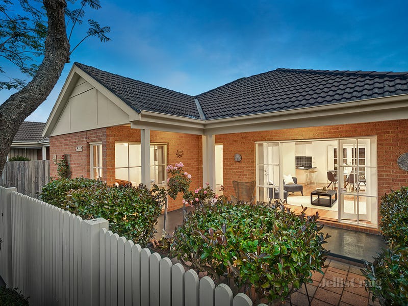 2/200 Tucker Road, Bentleigh, Vic 3204 Property Details