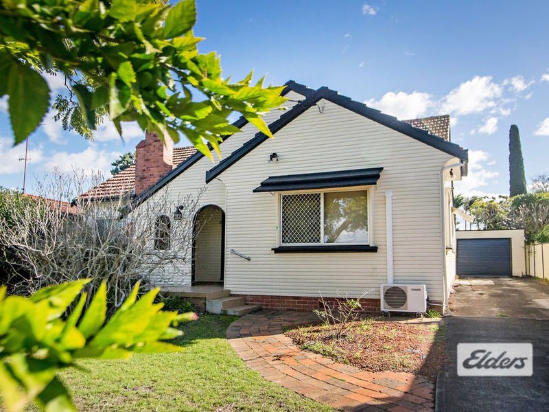 7 Edinburgh Drive, Taree, NSW 2430 Property Details