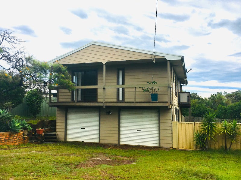 1571 Ocean Drive, Lake Cathie, NSW 2445