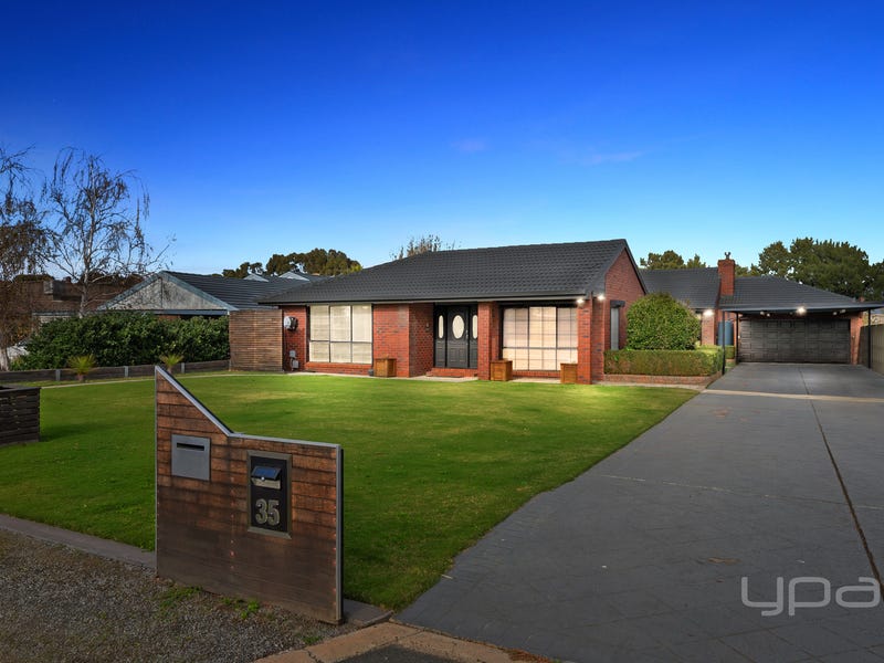 35 Thrice Lane, Kurunjang, Vic 3337 House for Sale