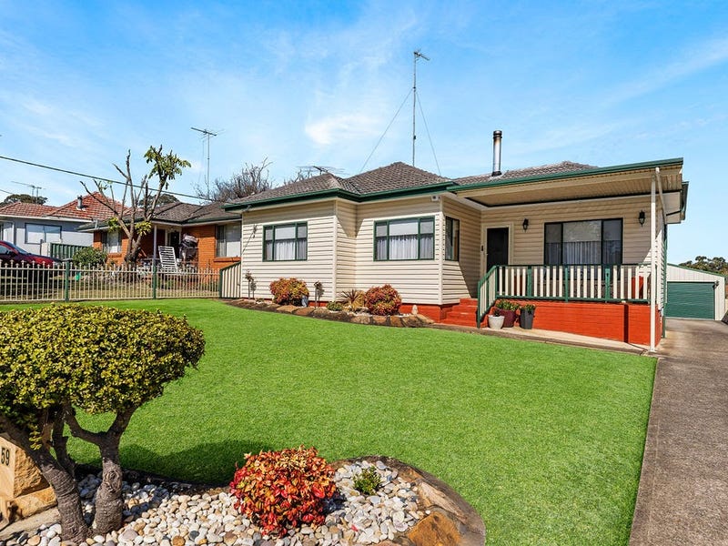 59 Bradbury Avenue, Campbelltown, NSW 2560