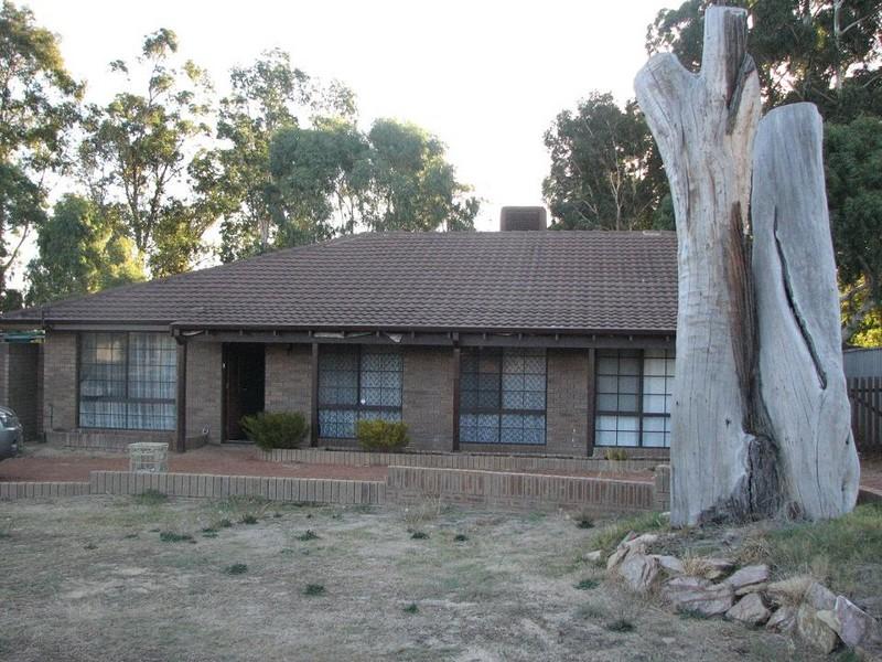 9 Davey Road, Mundijong, WA 6123 Property Details