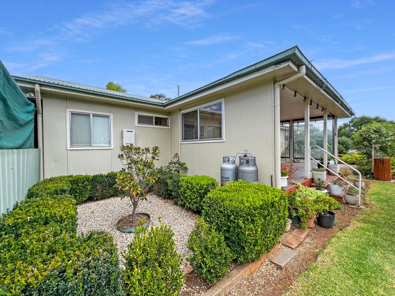 53 Pine Street, Curlewis, NSW 2381 House for Sale