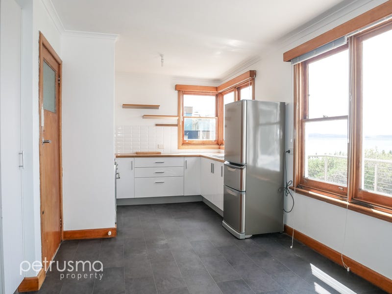 50 Frederick Henry Parade, Cremorne, Tas 7024