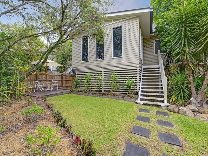 31 Molesworth Street, Seventeen Mile Rocks, QLD 4073