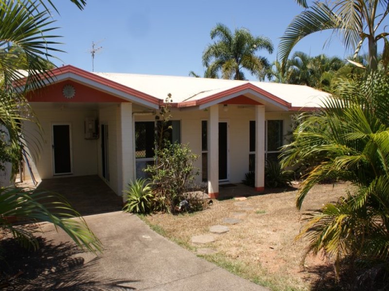 1 Kent Close, Mission Beach, Qld 4852