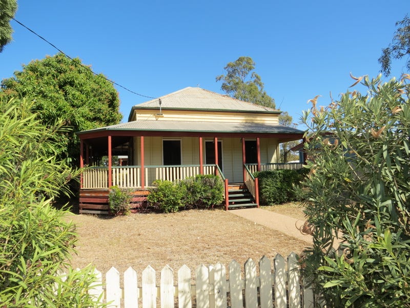 41 Dundas Street, Emerald, Qld 4720 Property Details