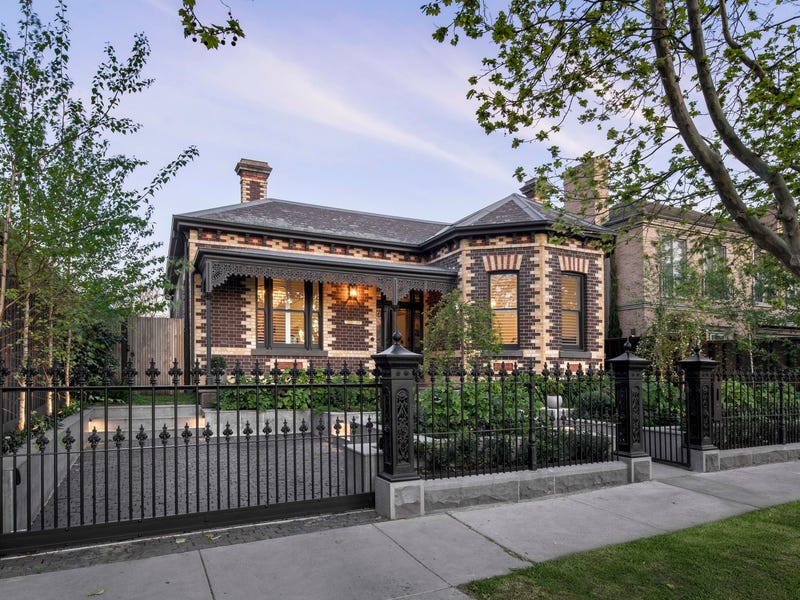 9 Hampden Road, Armadale, Vic 3143 House for Sale