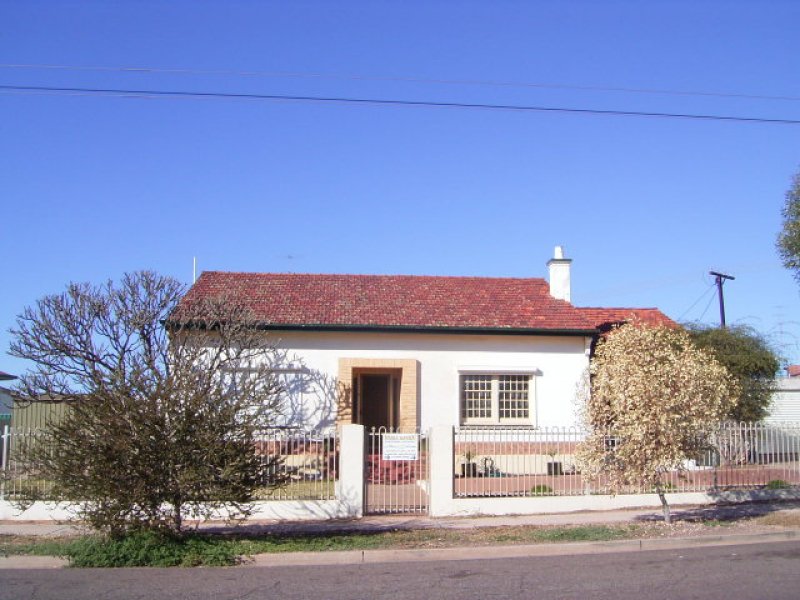 11 Gowrie Avenue, Whyalla Playford, SA 5600