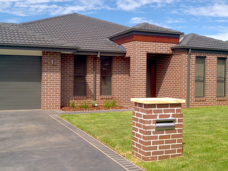 44 Semillon Drive, North Tamworth, NSW 2340