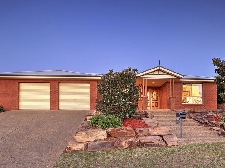 3 Balala Cres, Bourkelands, NSW 2650