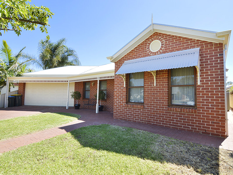 12 Dominic Court, Mildura VIC 3500