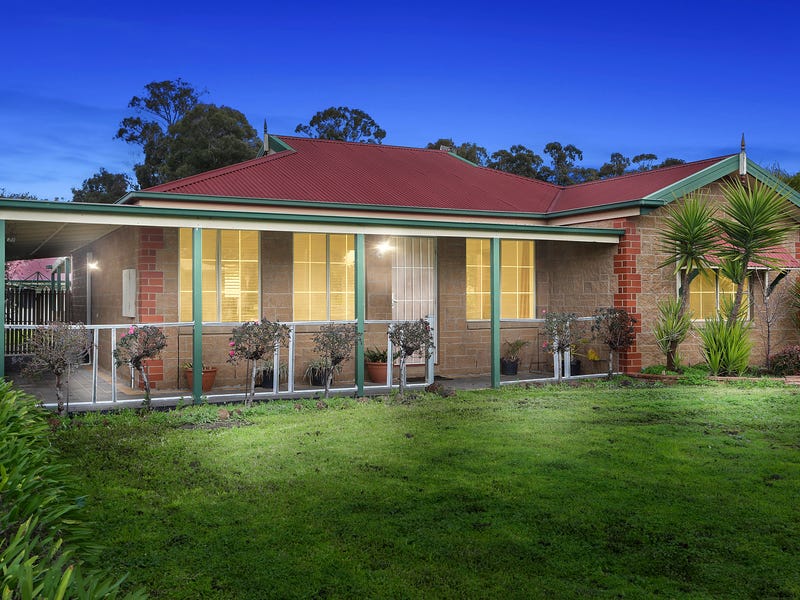 7 Pittaway Street, Kangaroo Flat, Vic 3555 House for Sale