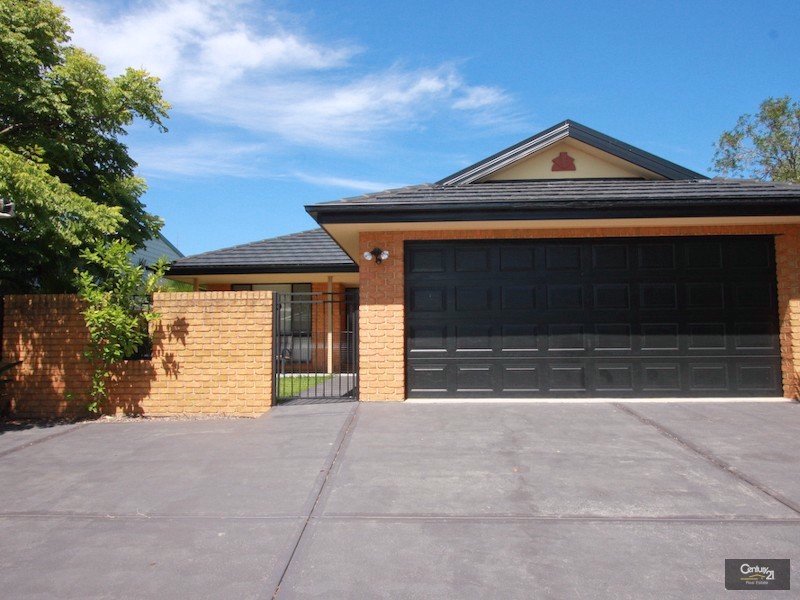 2/20 Nott Street, Warners Bay, NSW 2282