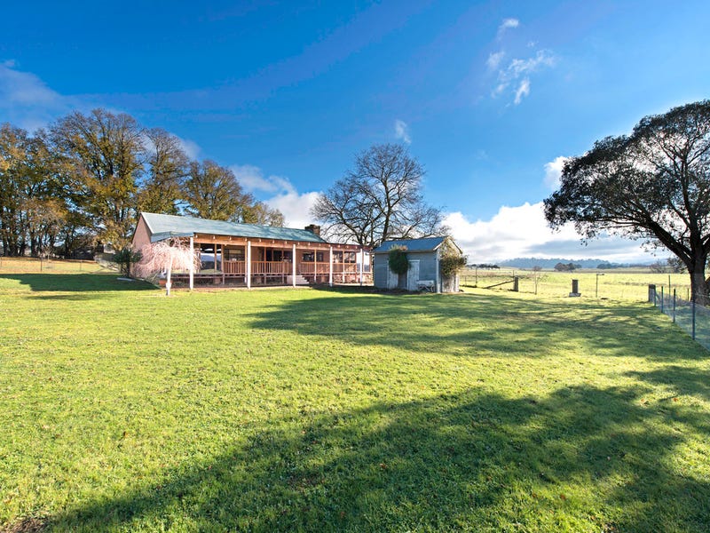 206 Church Lane, Wallaroo, NSW 2618