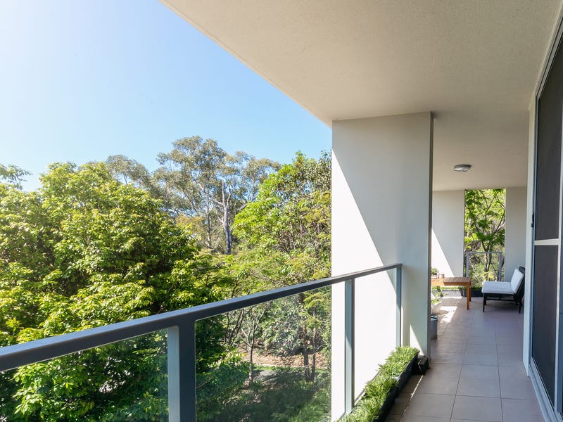 30 Curlew/154 Musgrave Ave, Southport, Qld 4215 Property Details